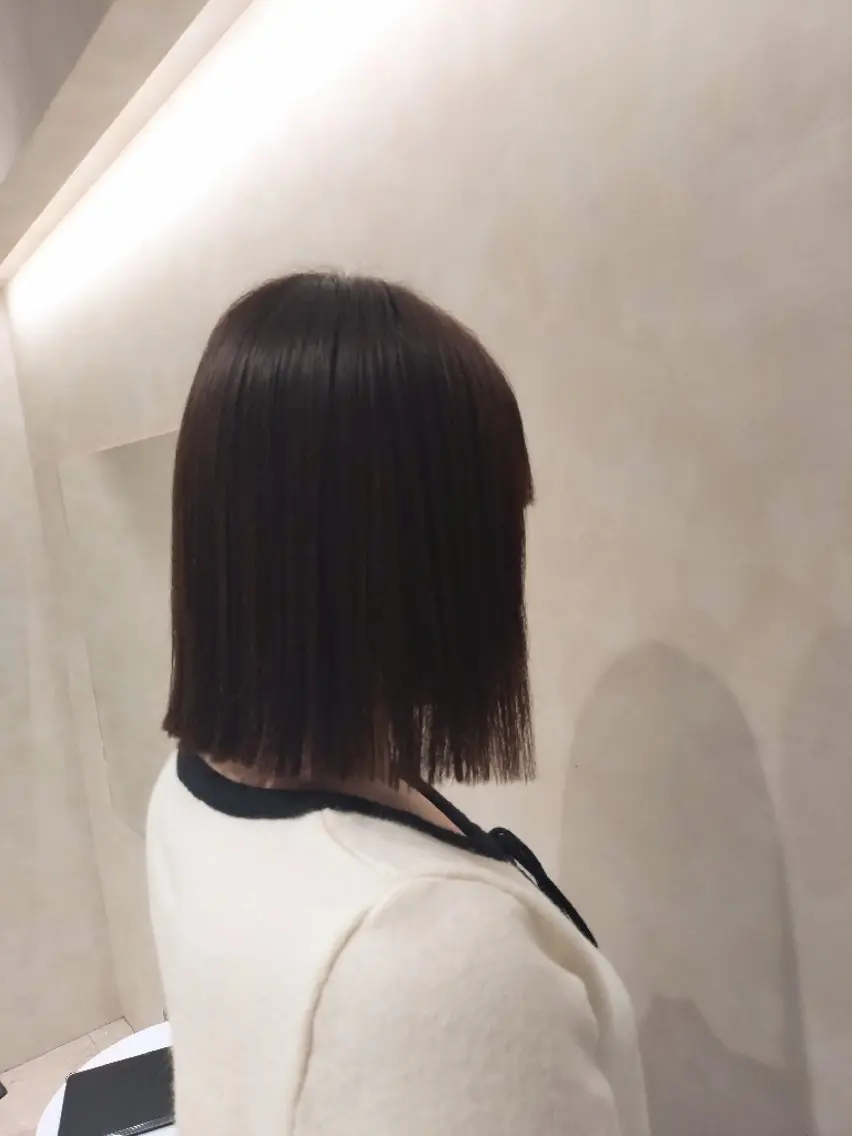 ミディアム 切りっぱなしボブ ボブ カット シオリ/toki ✂️ショート専門店のヘアスタイル