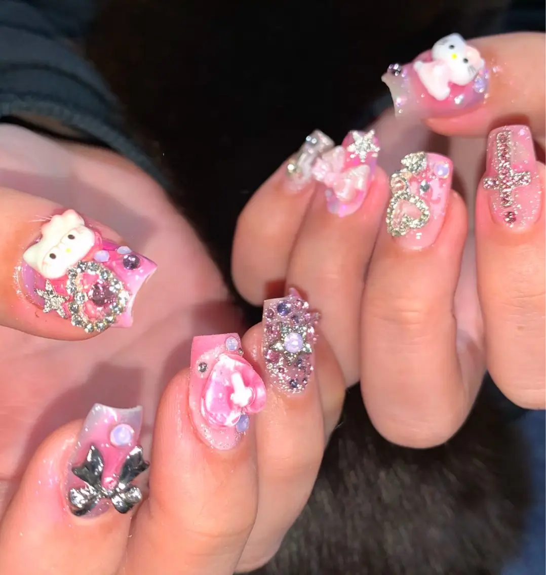 ネイル アートネイル オーロラネイル チークネイル フレンチネイル ガラスフレンチ 🎀🎀YooLi Nail Salonのネイルデザイン