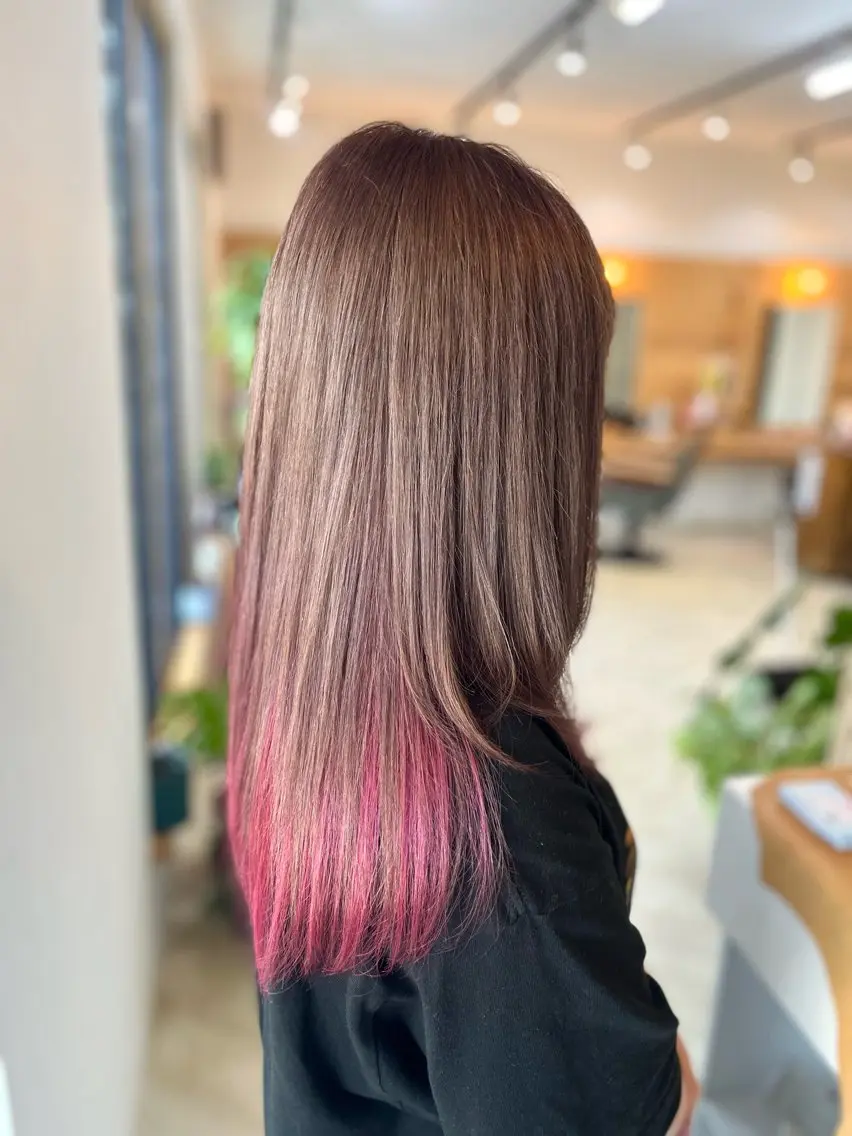 セミロング カラー ヘアカラー 佐藤 美聡のヘアスタイル