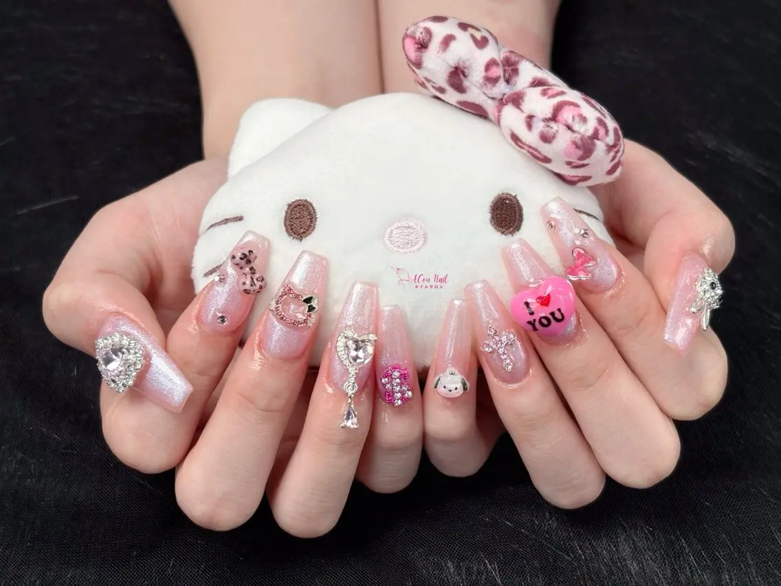 ネイル 桜ネイル 長さ出し フラワーネイル フレンチネイル ジェルネイル ハンドネイル ACon NailSalonのネイルデザイン