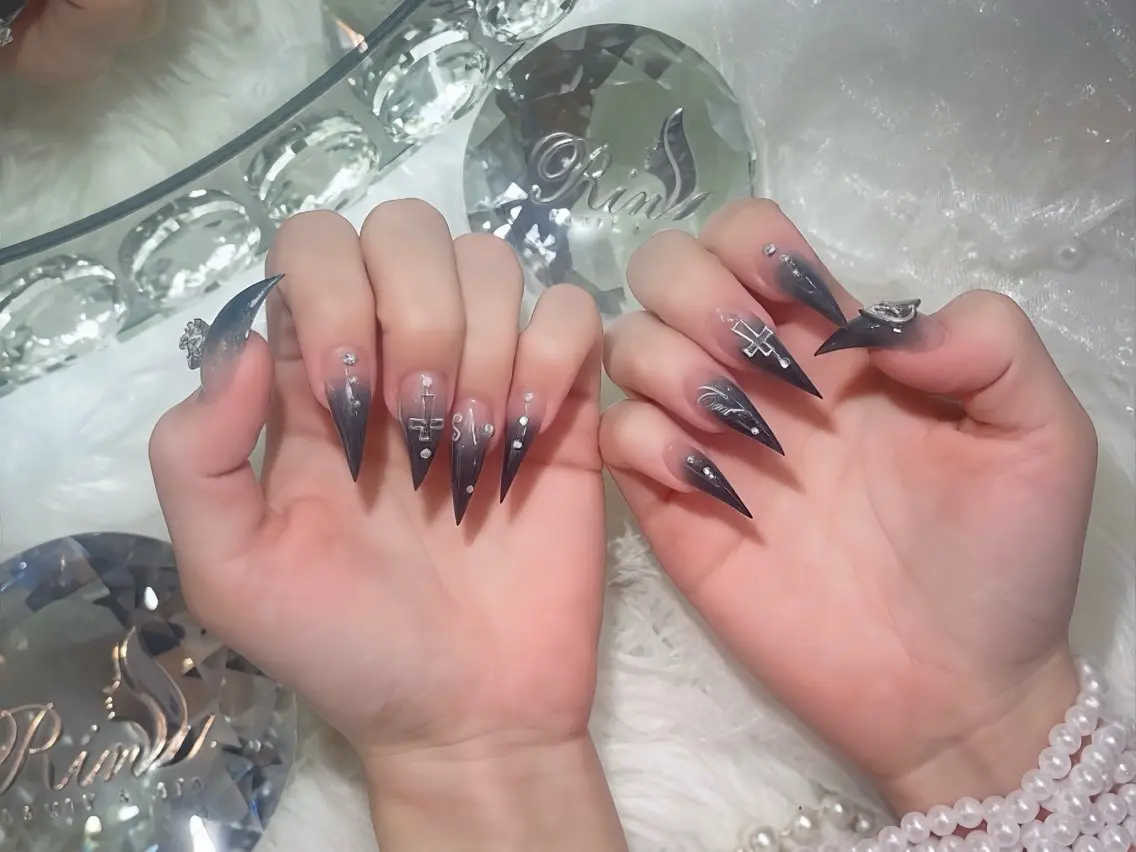 ネイル クリアネイル ドット フットネイル ジェルネイル グリーン ハンドネイル Rin Nail 新大久保店のネイルデザイン