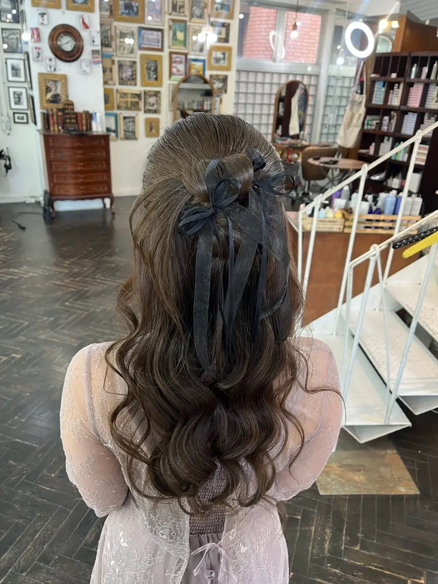 ヘアアレンジ ヘアセット ミホ/ 元町中華街のヘアスタイル