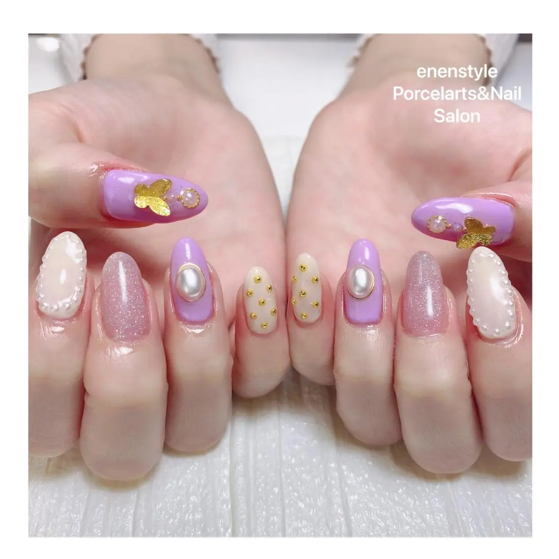 ミディアム ネイル ハンドネイル 🐾enen style 🐾のネイルデザイン