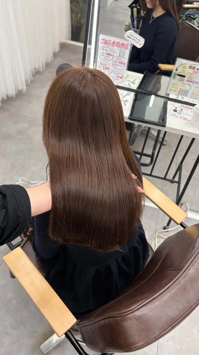 ミディアム カラー ヘアカラー トリートメント Hina🫧透明感 /上品/モテ🫧のヘアスタイル