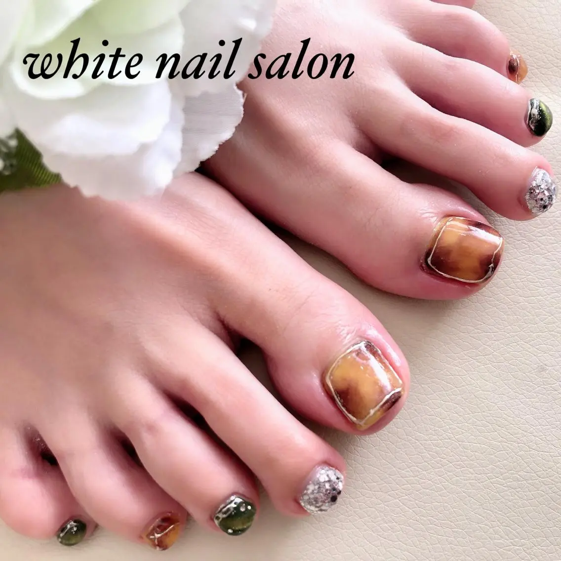 ネイル ジェルネイル ハードジェル 持ち込み ソフトジェル フットネイル white nail salonのネイルデザイン