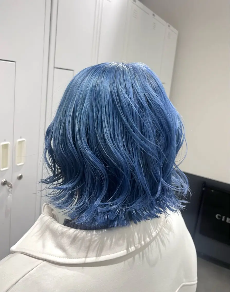 ショート カラー ヘアカラー EMMA🤍 CIERA.心斎橋のヘアスタイル