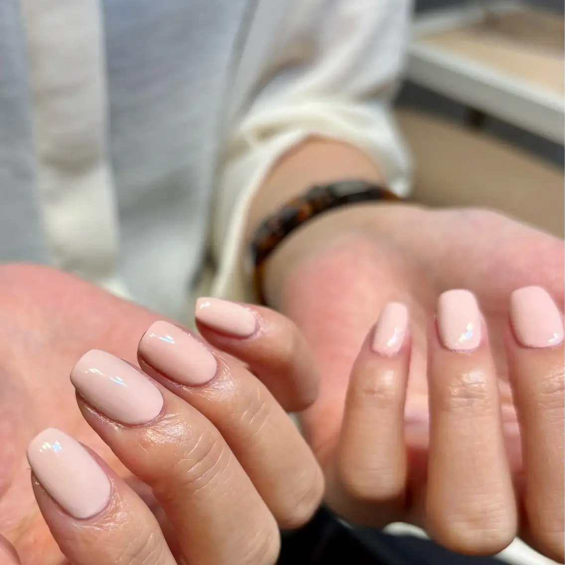 ネイル ジェルネイル ワンカラーネイル パラジェル シンプルネイル ハンドネイル paragel★ magnet★AYAのネイルデザイン