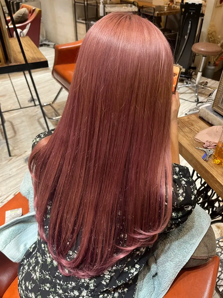 🍓ワンメイクカラー➕レイヤーカット🍓の写真
