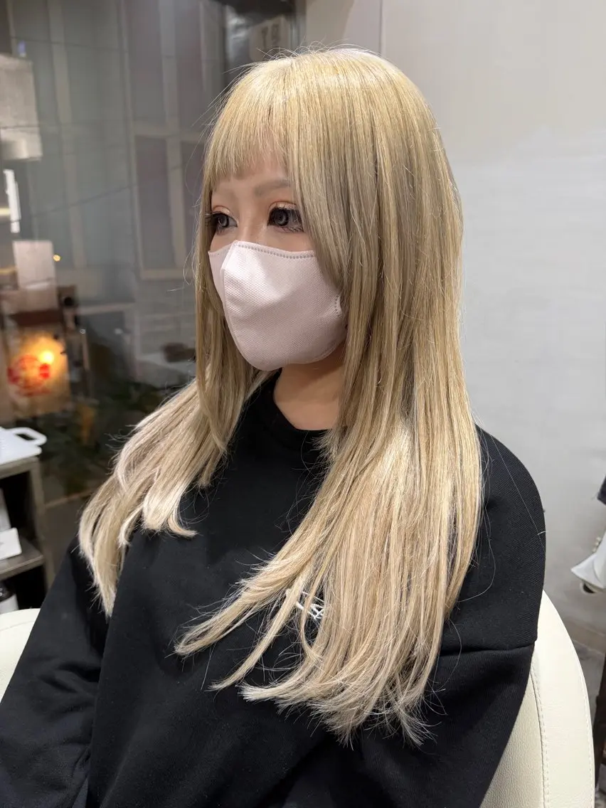 ロング ヘアアレンジ エクステ makoto 池袋 Roji ブリーチのヘアスタイル