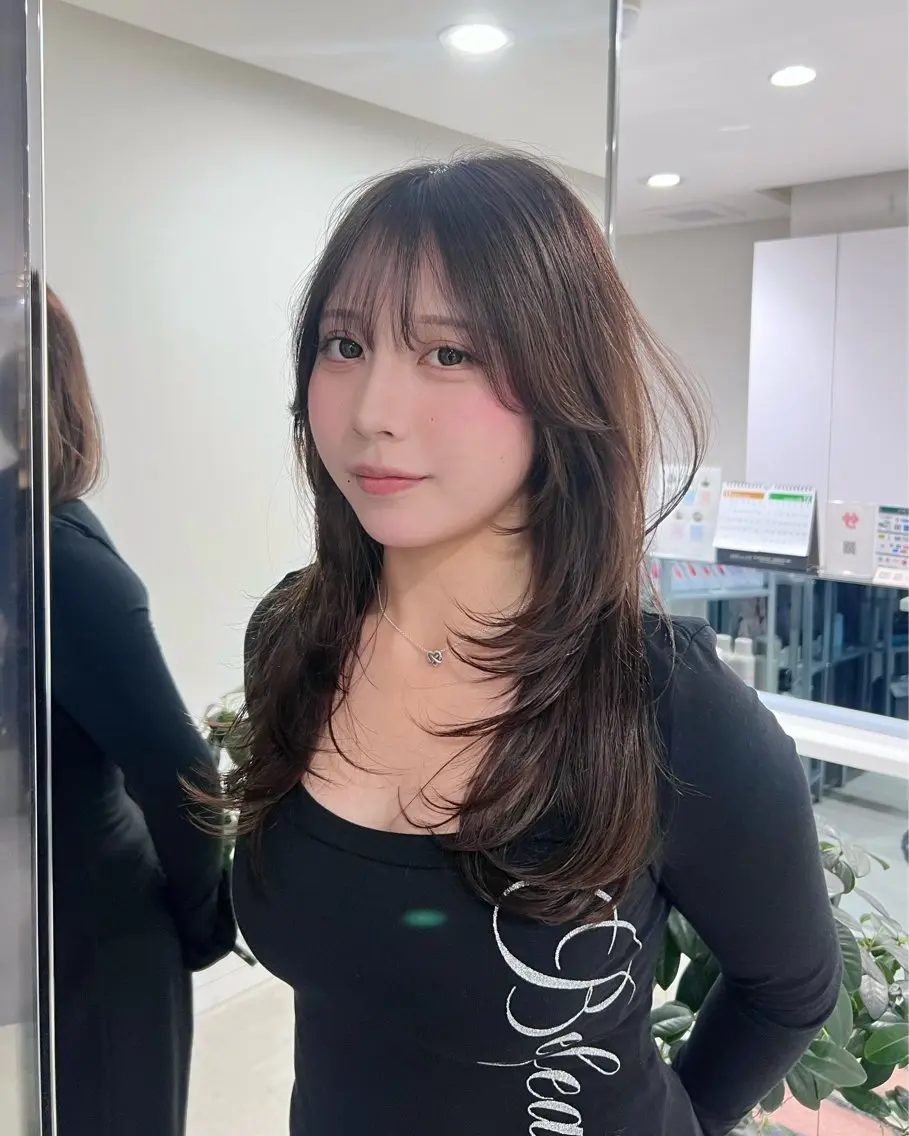 セミロング カラー カット ヘアカラー トリートメント ヘアセット 似合わせレイヤー/ 髪質改善/Aoiのヘアスタイル