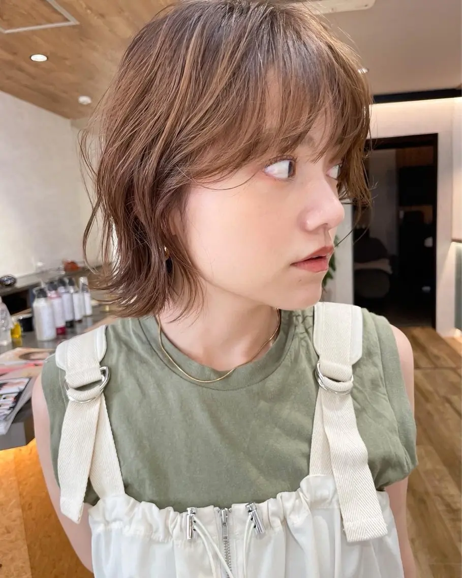 ショート カラー 髪質改善カラー/暗髪 透明感カラー/美髪のヘアスタイル