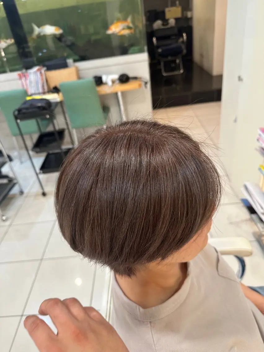 ミディアム ハイライト ヘアカラー デザインカラー✨🦄 透明感カラー✨ヒカルのヘアスタイル