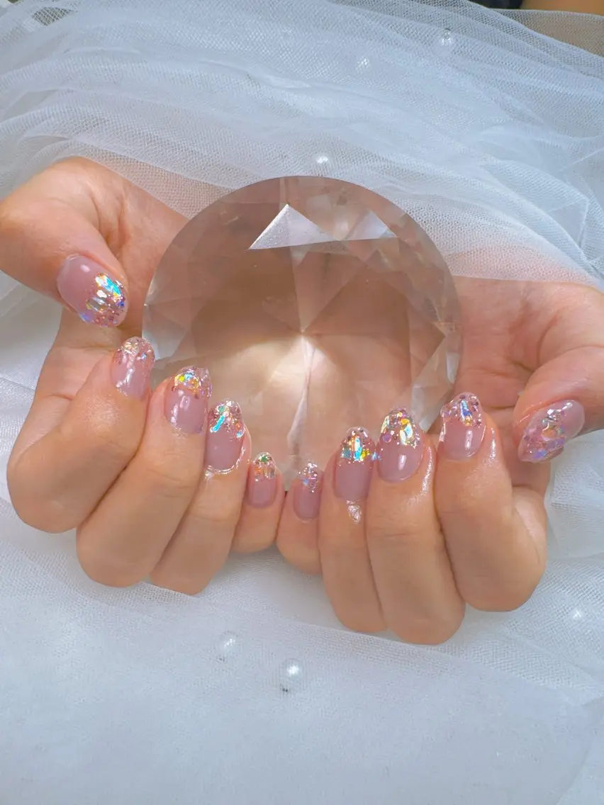 ネイル ジェルネイル キラキラネイル 持ち込み パラジェル ワンホンネイル ハンドネイル Queeens nailのネイルデザイン