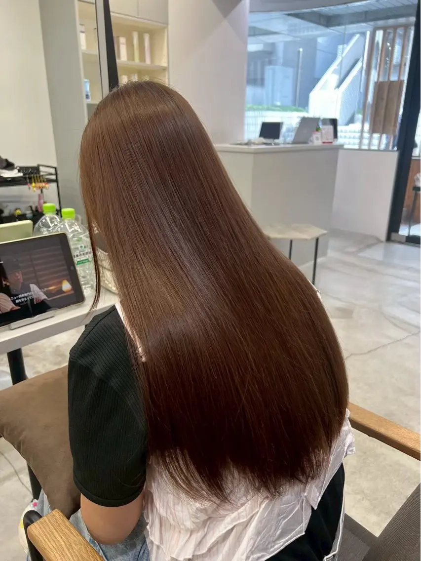 ロング パーマ 縮毛矯正 トリートメント 韓国×艶ハイトーンが かわいい✨️リオ🍒のヘアスタイル