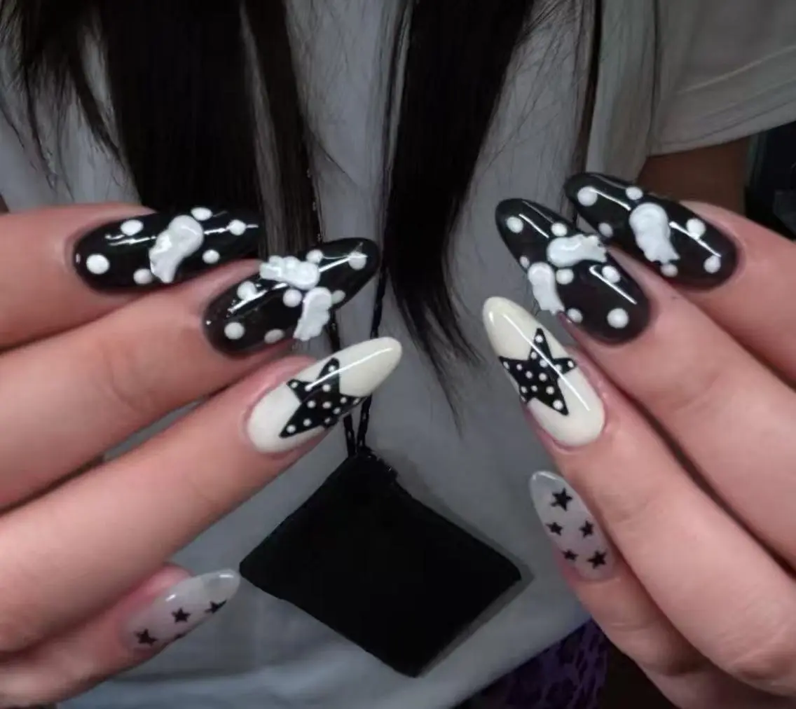ネイル ハンドネイル TiTi Nail🫧のネイルデザイン