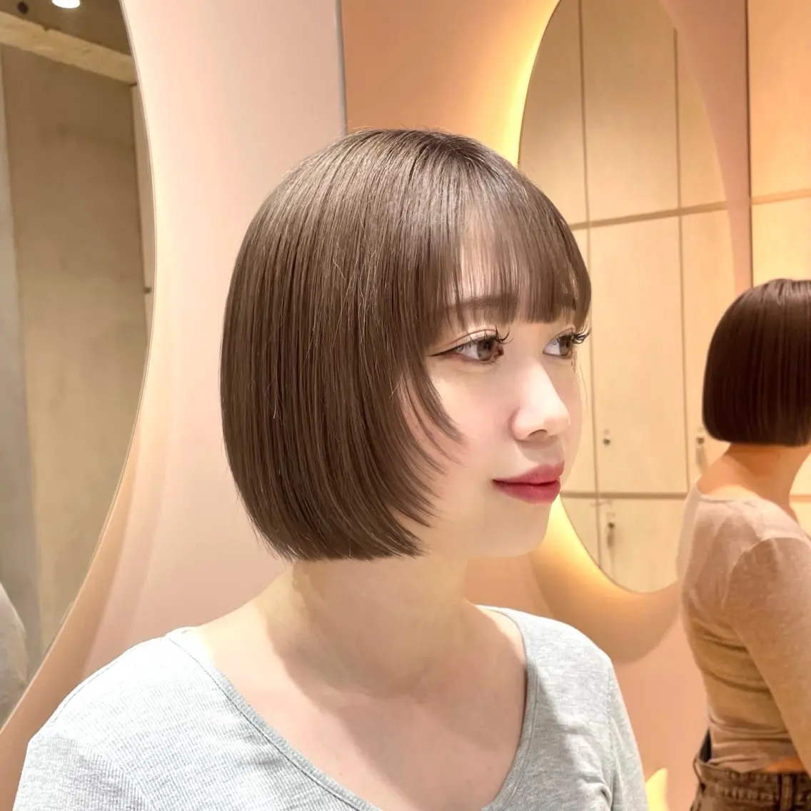 ショート 大宮🤍縮毛矯正 レイヤー🪽なるのヘアスタイル