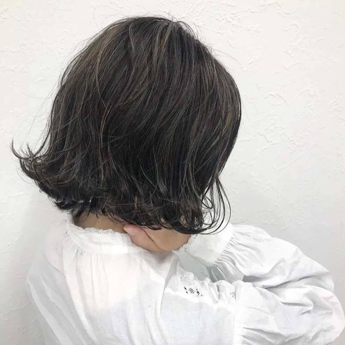 カラー アッシュ ハイライトカラー ヘアカラー 🤍2nd🤍田所 美希のヘアスタイル