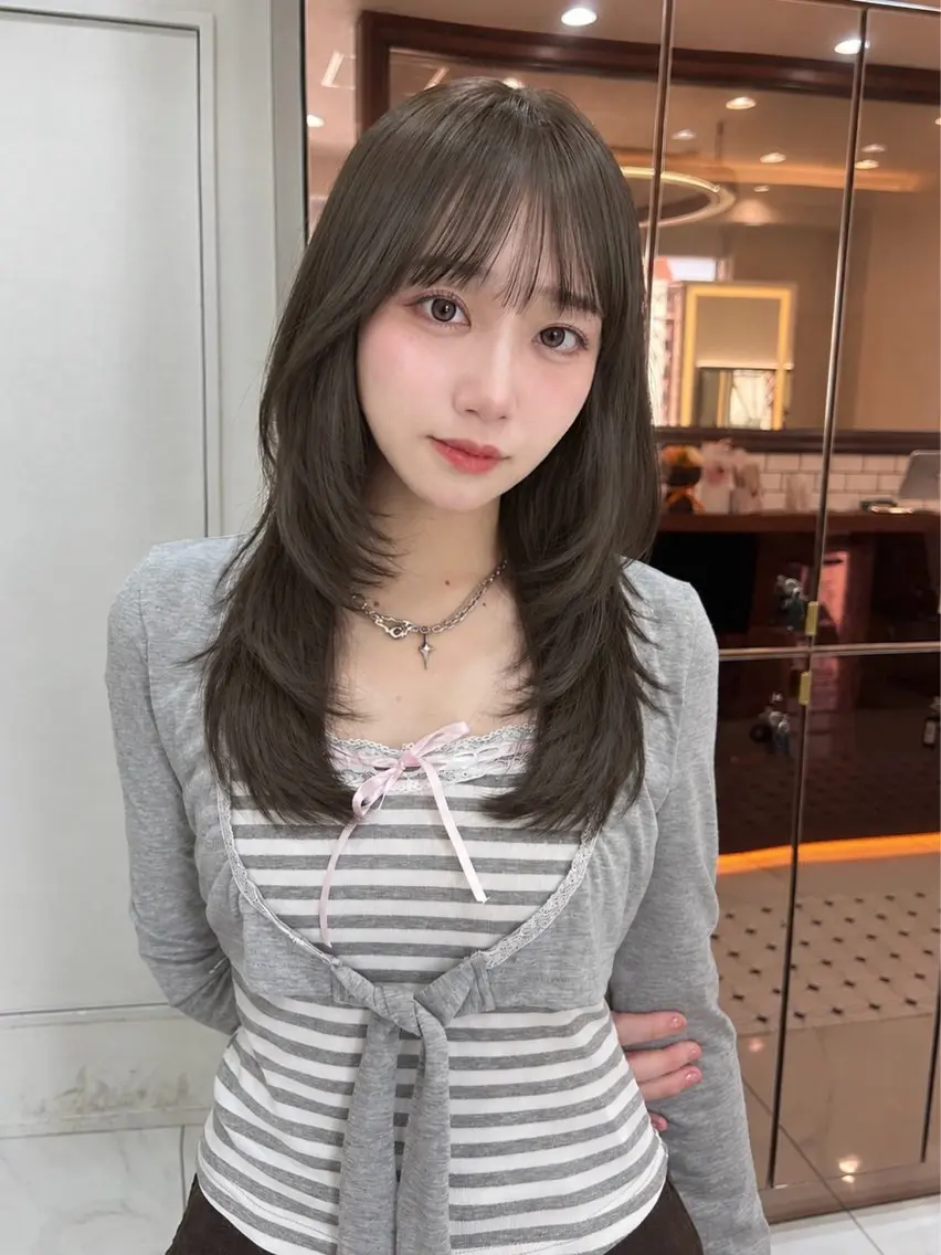 セミロング カラー ヘアアレンジ メンズ ‎透明感×艶髪 ‎🫒maki🎀のヘアスタイル