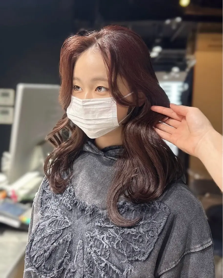 ロング ヘアカラー トリートメント ヘッドスパ レイヤーStyle 🪽菜々実のヘアスタイル