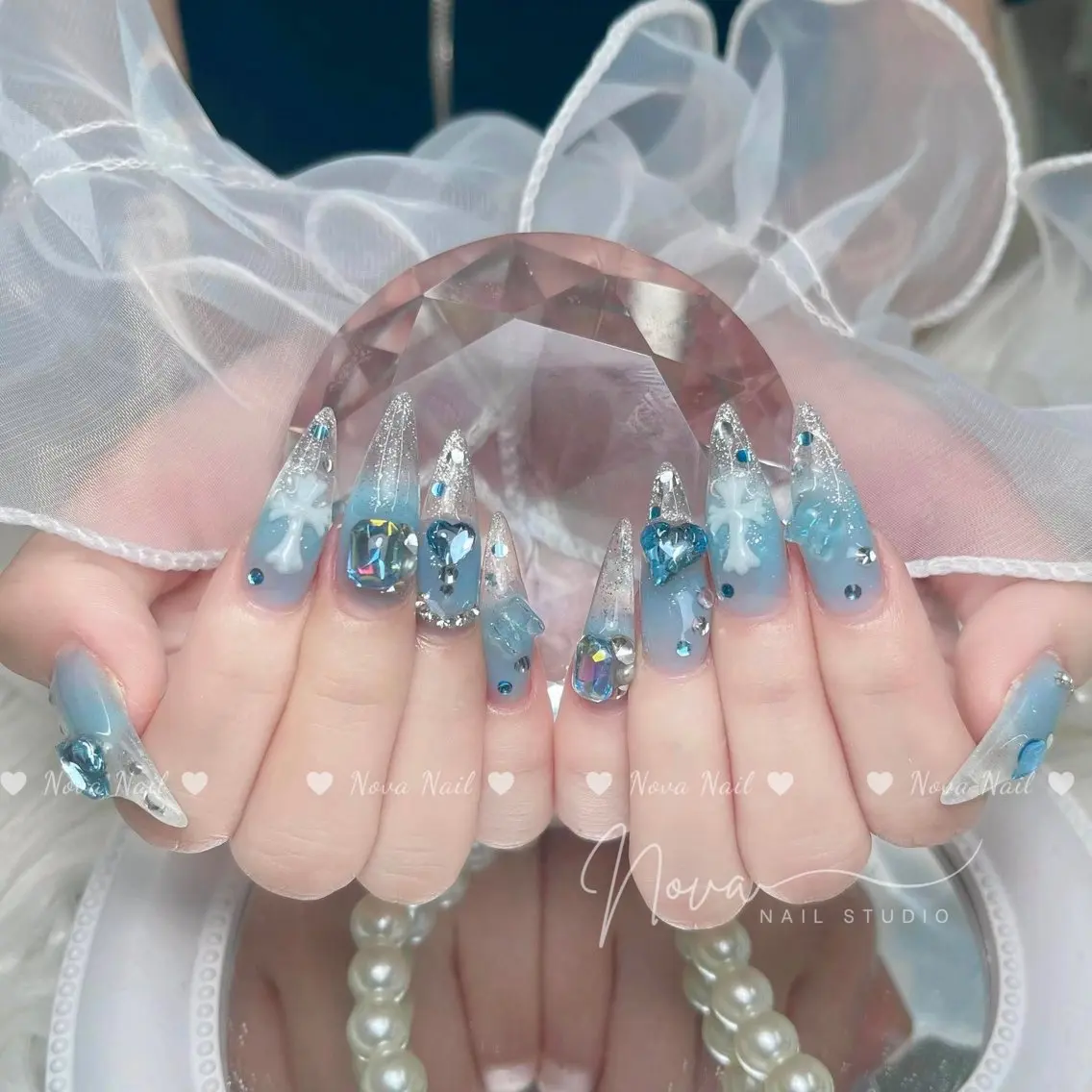 ネイル ハンドネイル ハンドケア Kitty Nail Novaのネイルデザイン