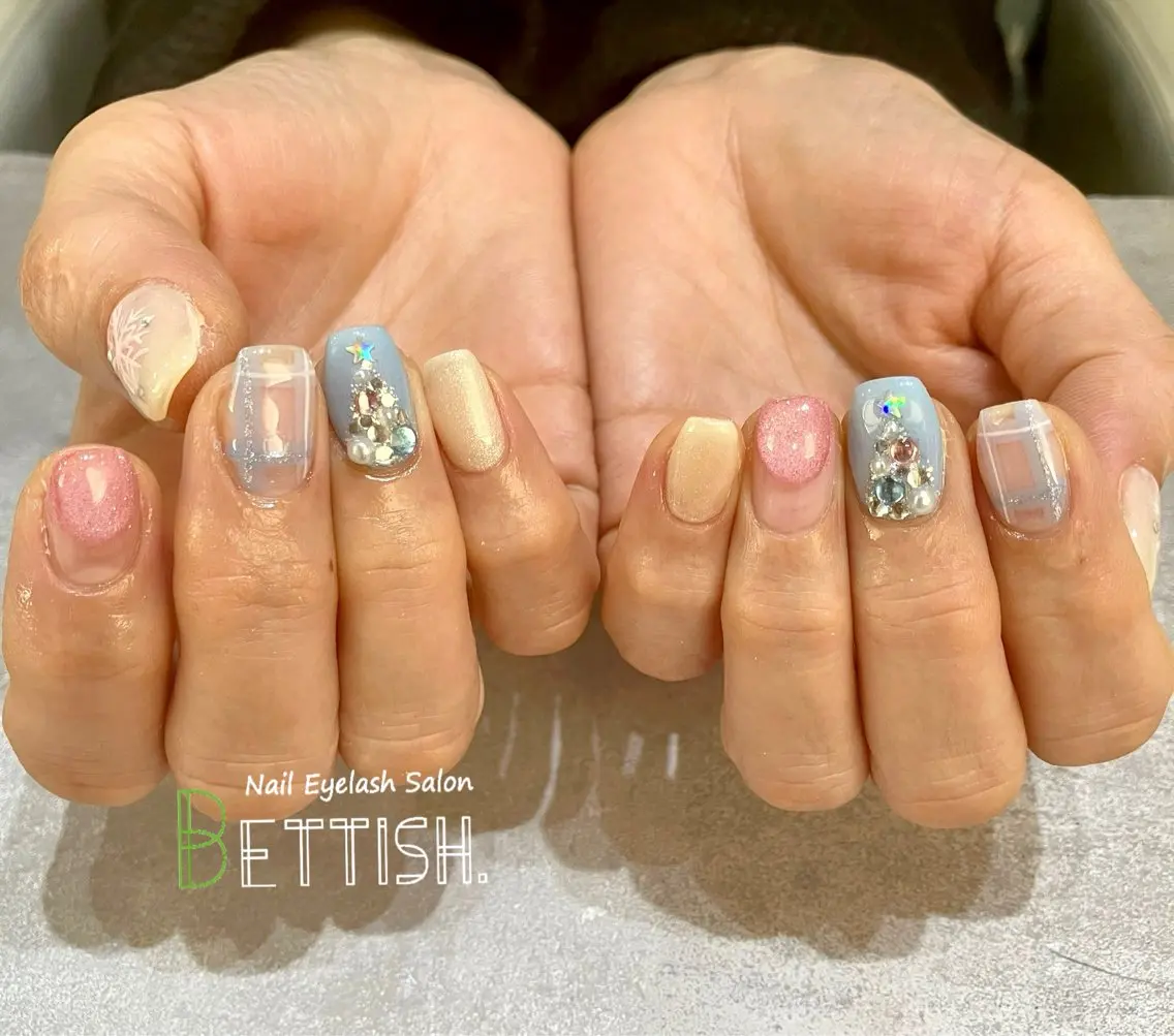 ネイル 冬ネイル クリスマス ハンドネイル BETTISH. KUMIKO☺︎︎のネイルデザイン