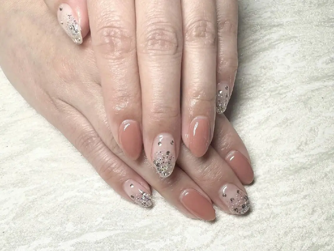 ネイル アートネイル 韓国ネイル マグネットネイル 持ち込み ニュアンスネイル ハンドネイル JULIE NAILのネイルデザイン