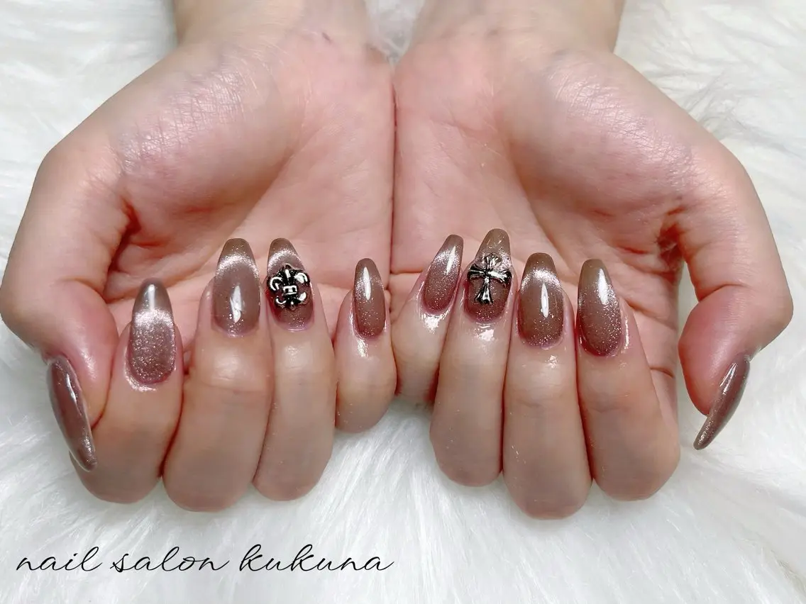 ネイル マグネットネイル マグネットワンカラー ワンカラーネイル ワンホン/韓国 nail 大阪アメ村のネイルデザイン