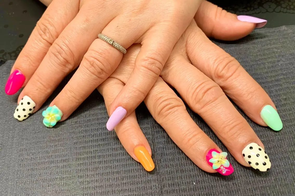 ネイル 夏ネイル R nailのネイルデザイン
