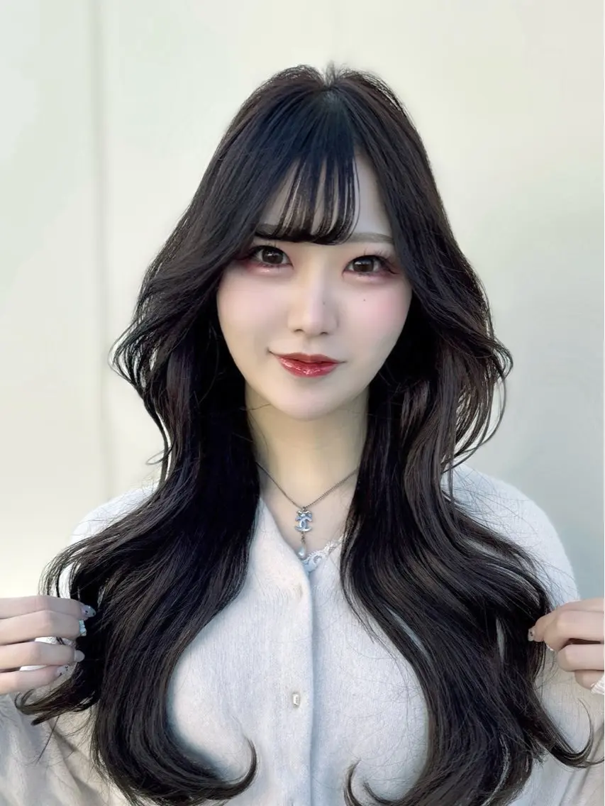 ロング カラー カット ヘアカラー トリートメント ヘッドスパ ヘアセット 韓国ヘア/レイヤー/ 顔まわり/りょーとのヘアスタイル