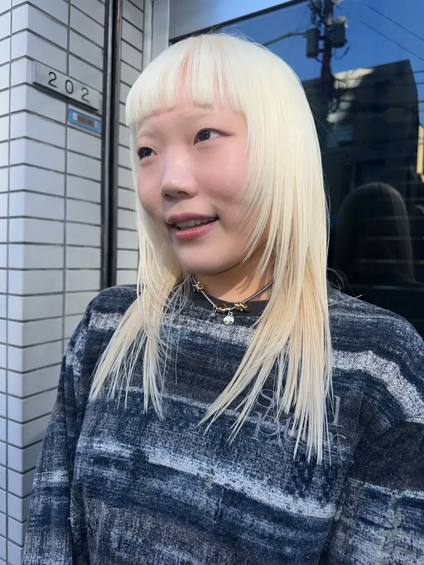 セミロング カラー カット ヘアカラー 🎀オイダイラ モモカ🎀のヘアスタイル
