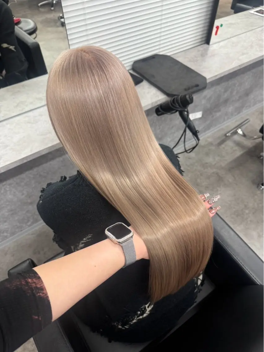ロング カラー ピンク🎀/ベージ ュ🧸🥞/ユウキのヘアスタイル