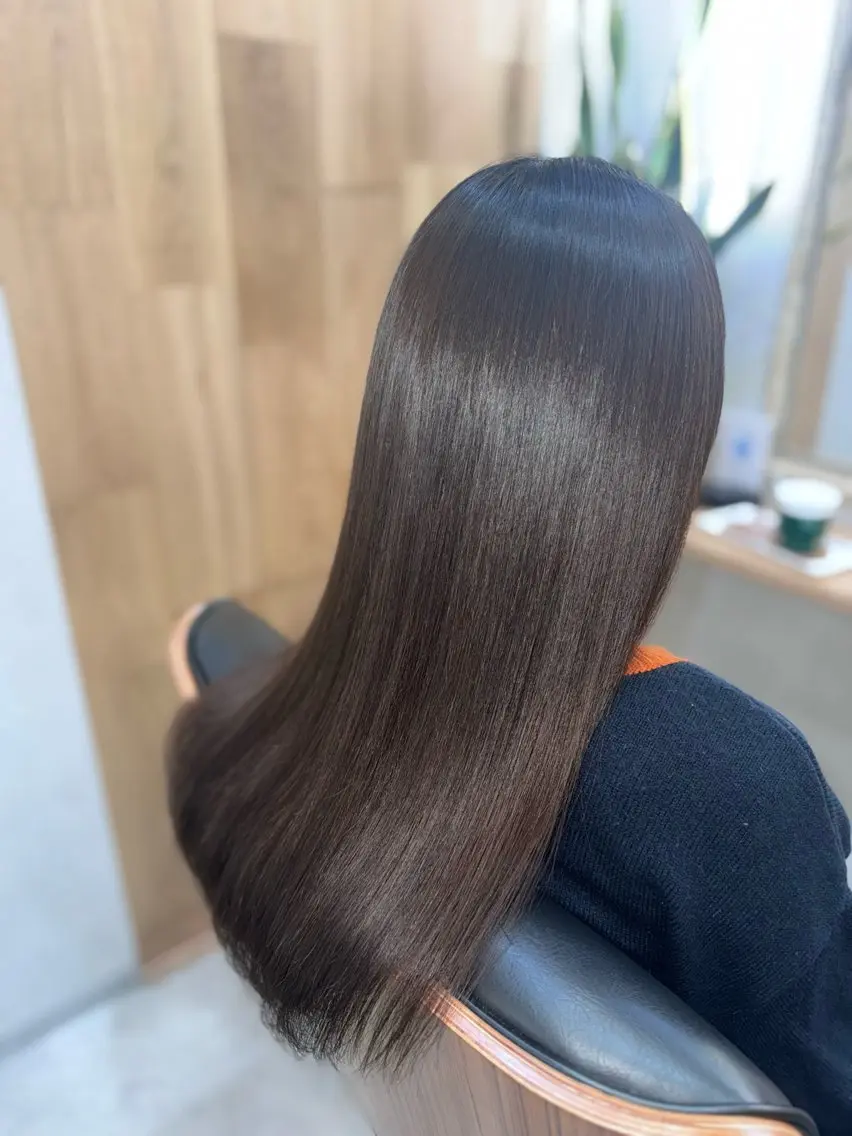 ロング カラー アディクシーカラー アクアカラー バレイヤージュ ハイライトカラー イルミナカラー 多賀 順平のヘアスタイル