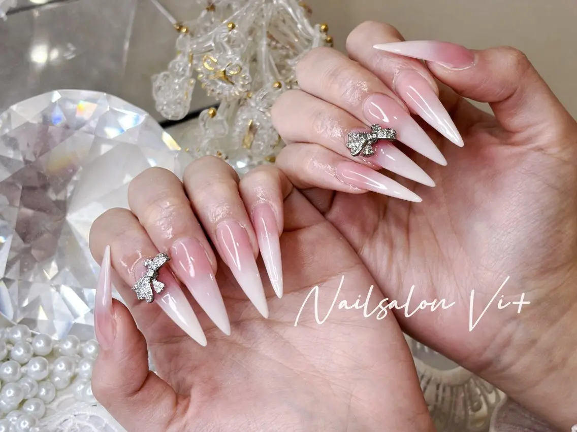 ネイル ハンドネイル Nailsalon Vi+ももか🩷のネイルデザイン