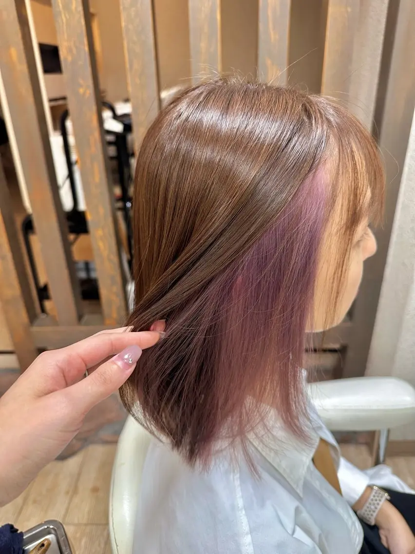 ミディアム カラー ピンクカラー ヘアカラー 阿部 美咲のヘアスタイル