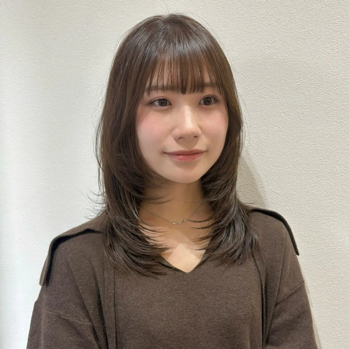 ミディアム カラー ブラウンカラー 透明感カラー ハッシュカット カット ヘアカラー トリートメント fuyuna レイヤーカット🖤のヘアスタイル