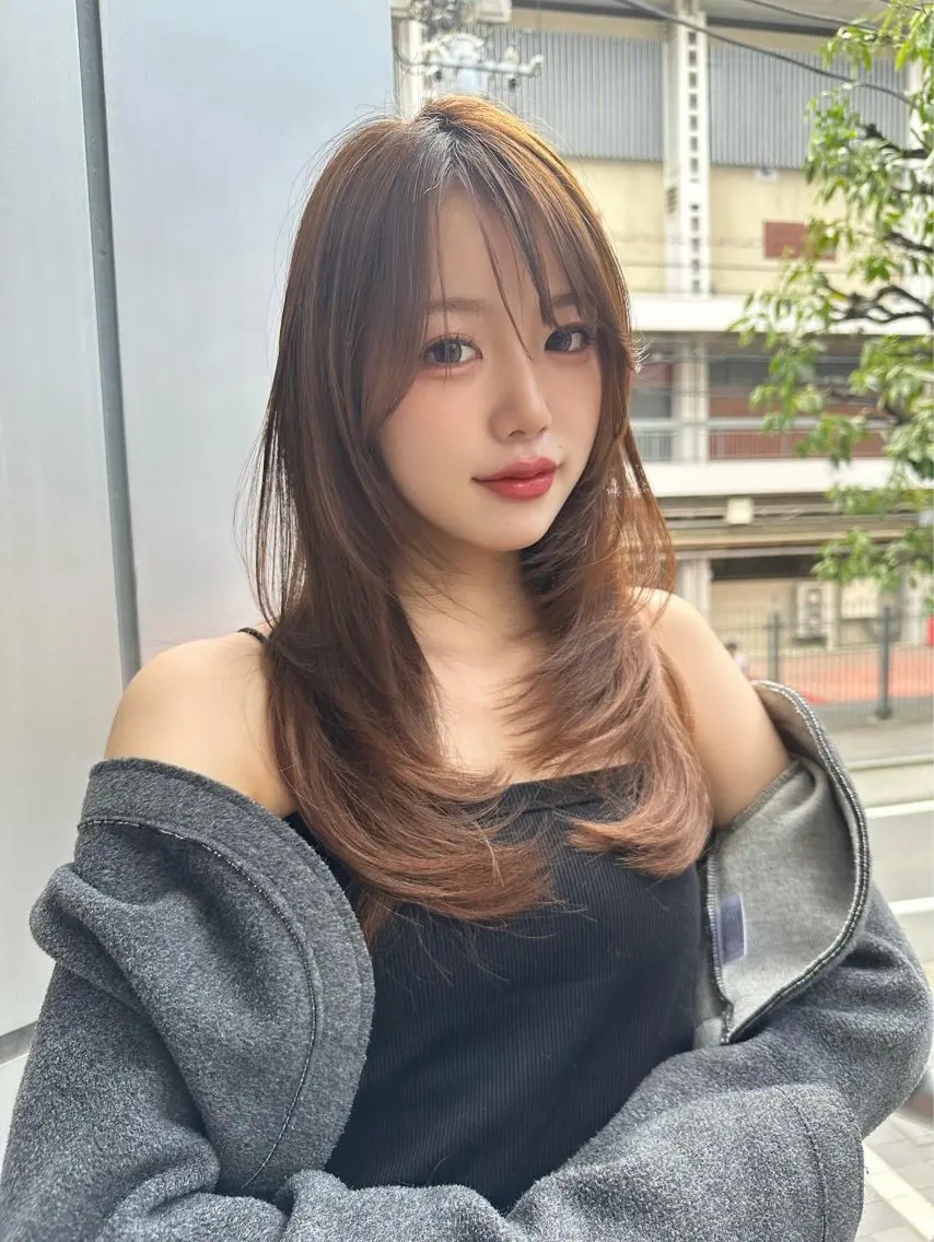 ロング カラー カット ヘアカラー トリートメント 爆美女製造機 レイヤーのプロのヘアスタイル