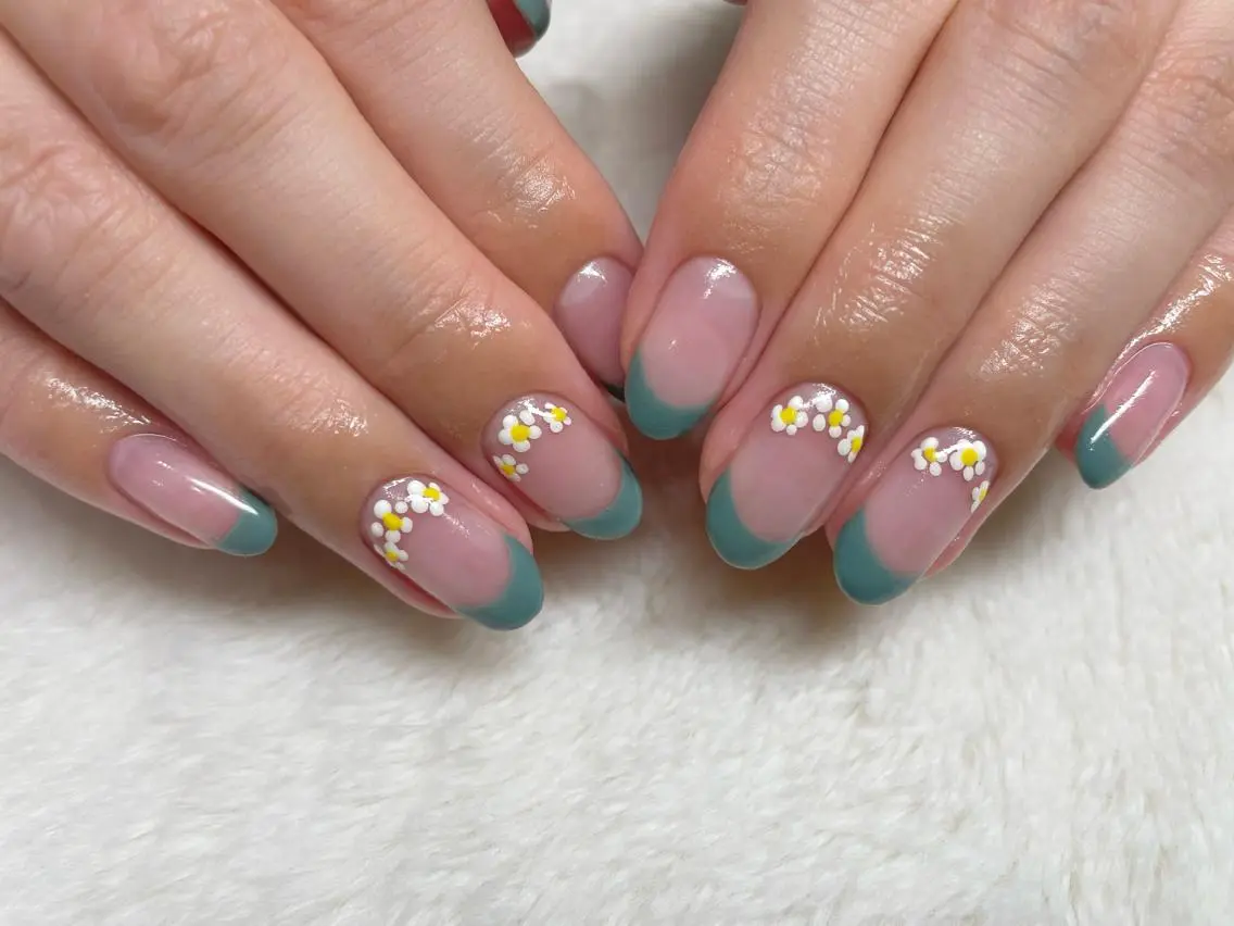 ネイル フレンチネイル riri-nail Rie Endoのネイルデザイン