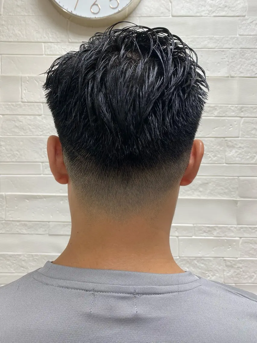 メンズ フェードカット 刈り上げ 🌙𝑳𝑼𝑵𝑨 工藤/メンズカット✂のヘアスタイル