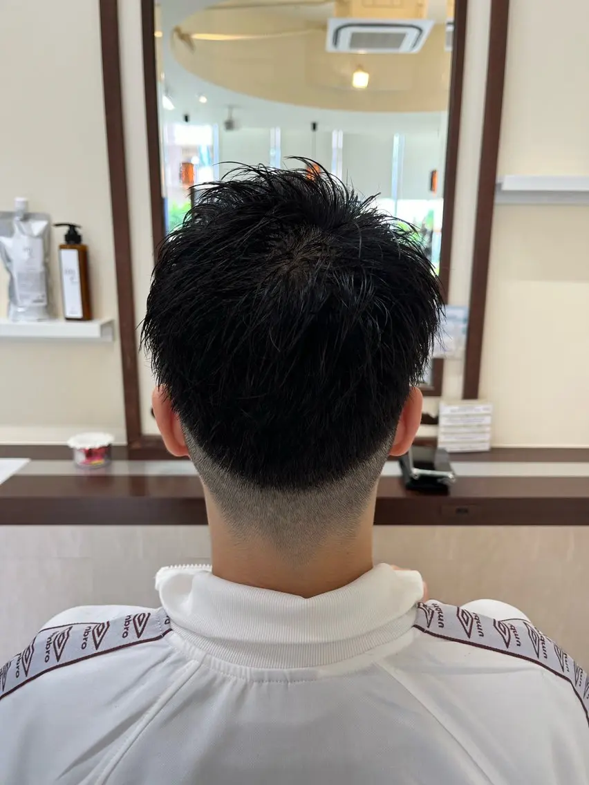 ショート メンズ フェードカット スキンフェード 🧊メンズ特化🧊 高木航希のヘアスタイル
