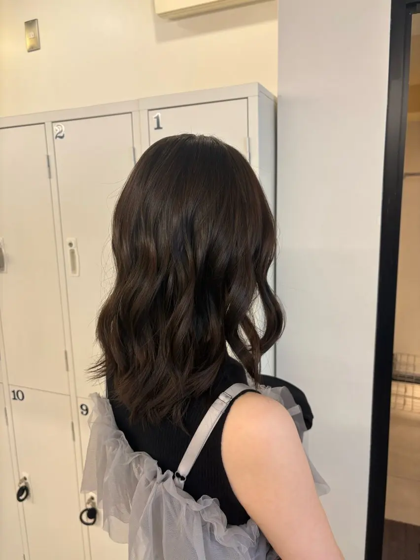 ミディアム カラー ブラウンカラー ショコラブラウン 透明感カラー ヘアカラー トリートメント OMURA MINORIのヘアスタイル