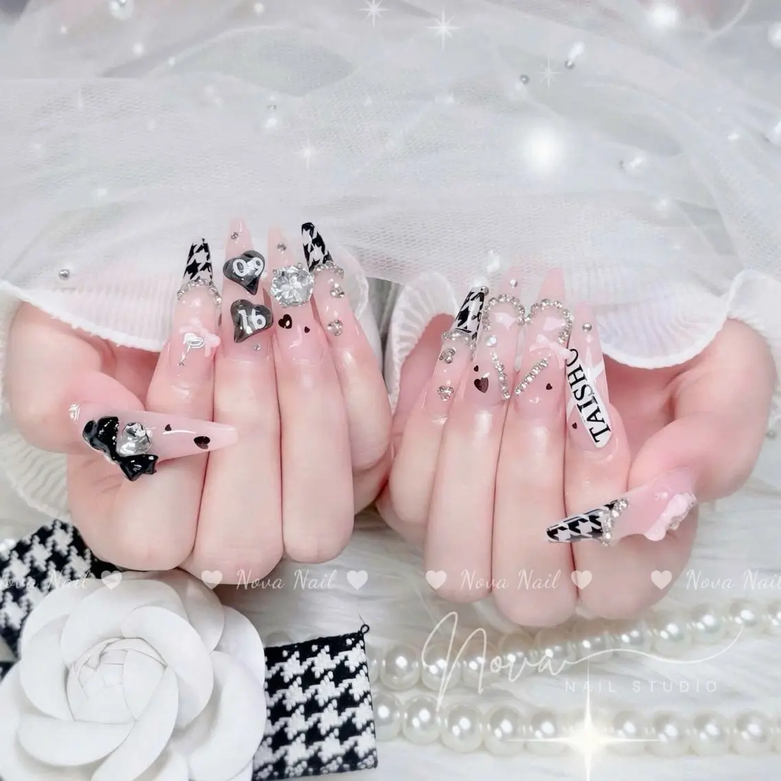 ネイル ハンドネイル ハンドケア Nova Nail Nambaのネイルデザイン