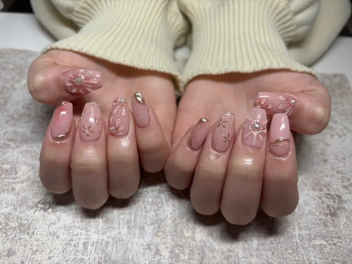 ネイル アートネイル フラワーネイル ぷっくりネイル ハンドネイル フットネイル 門真市ネイルサロン♡ KUMI.HANAのネイルデザイン