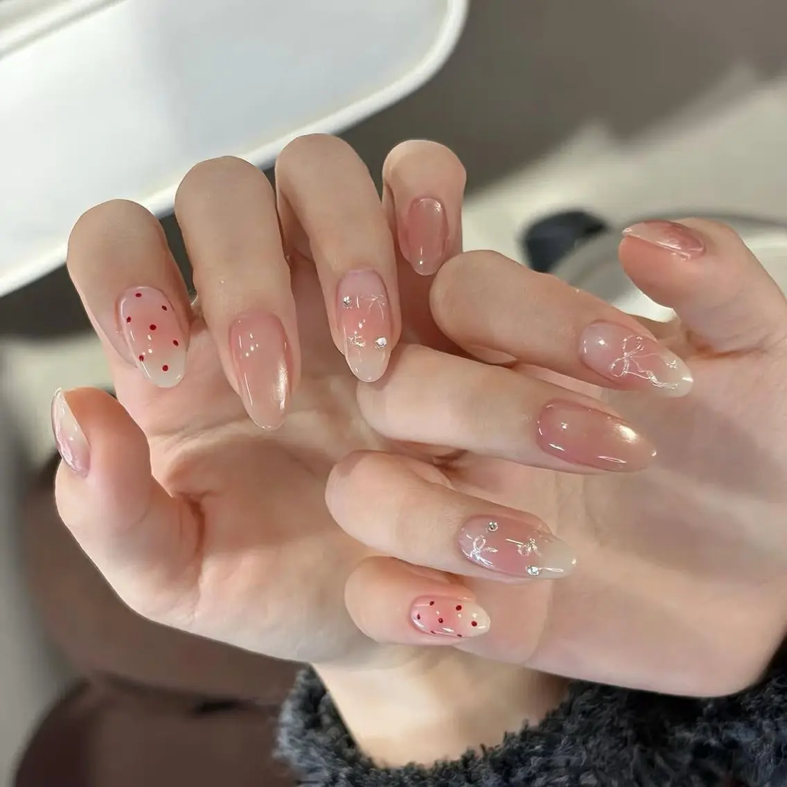 カラー Pun Sora Nailのネイルデザイン