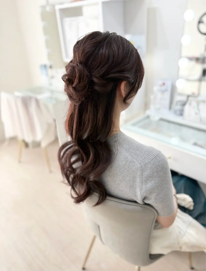 ロング ヘアアレンジ ハーフアップ ヘアセット ヘアセットサロン /上坪愛美のヘアスタイル