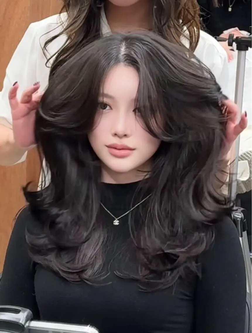 セミロング カラー カット ヘアカラー ハイライト、レイヤー カット/西梅田/中西のヘアスタイル