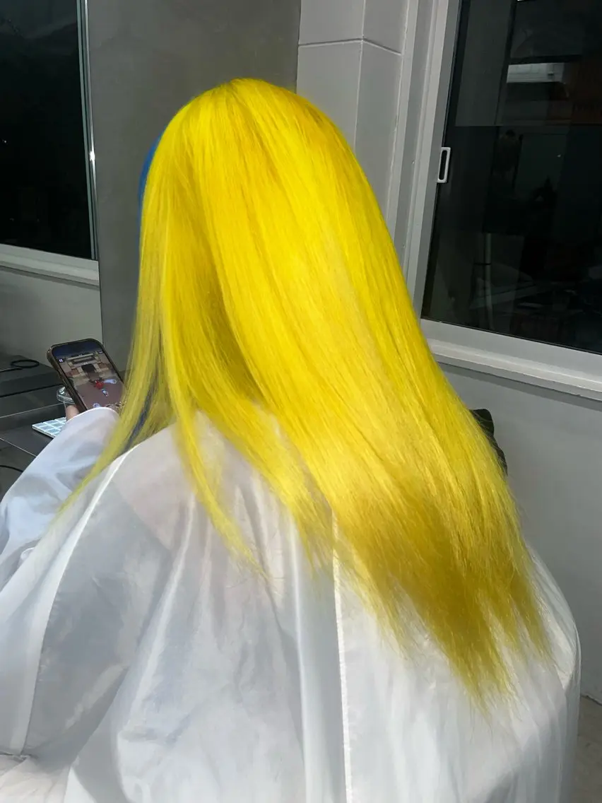 カラー yuan tanakaのヘアスタイル