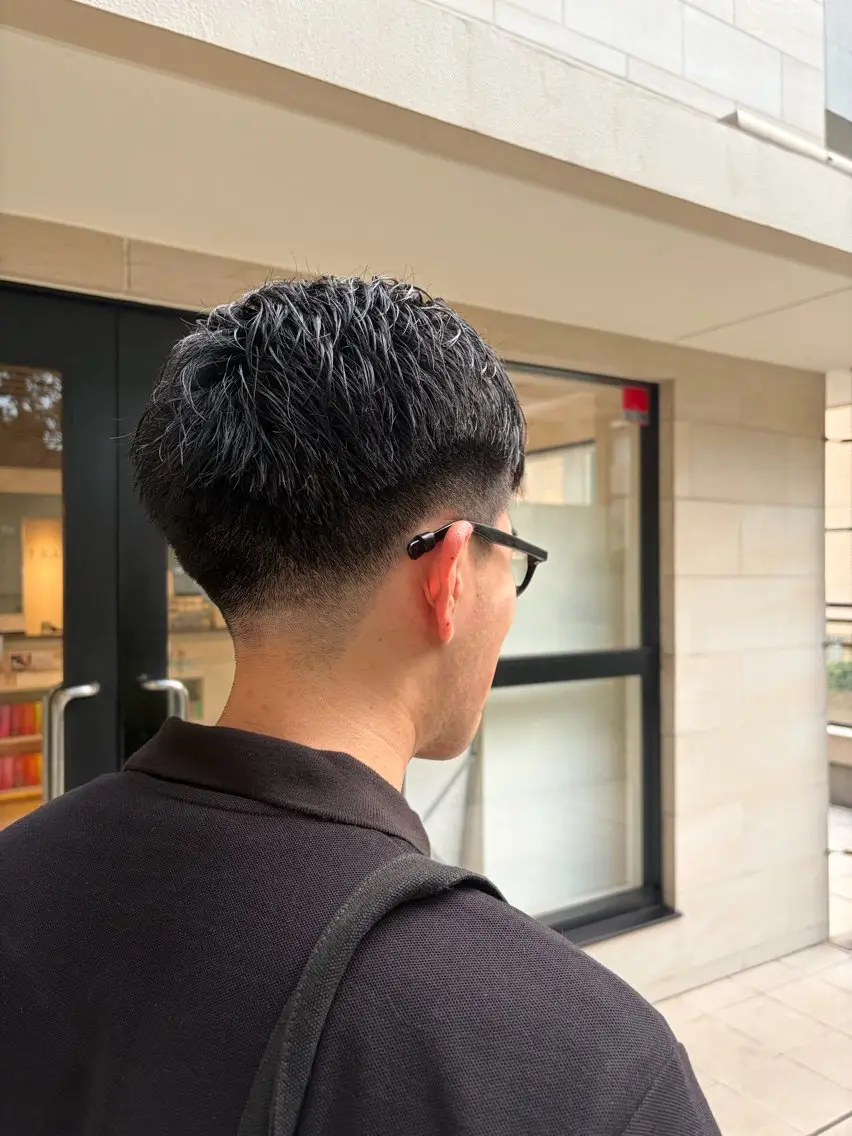 ショート メンズ 東城 利貴のヘアスタイル