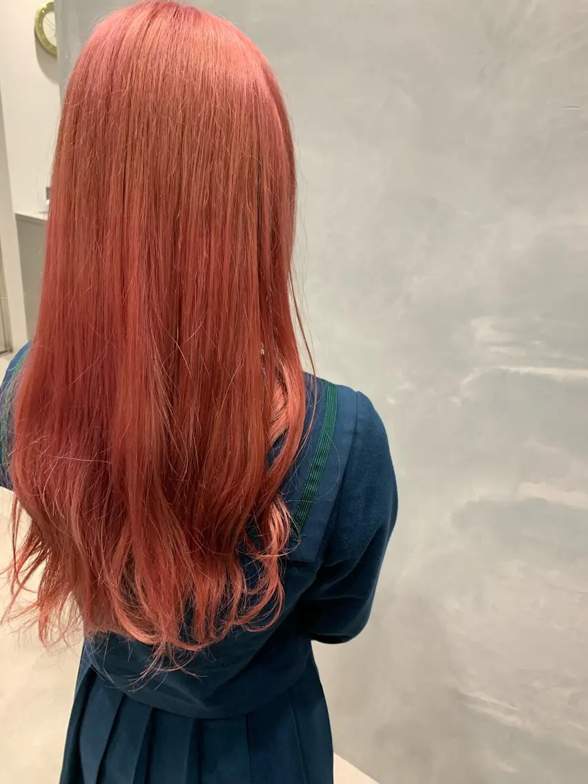 ロング ヘアカラー newiネウィ _naoのヘアスタイル