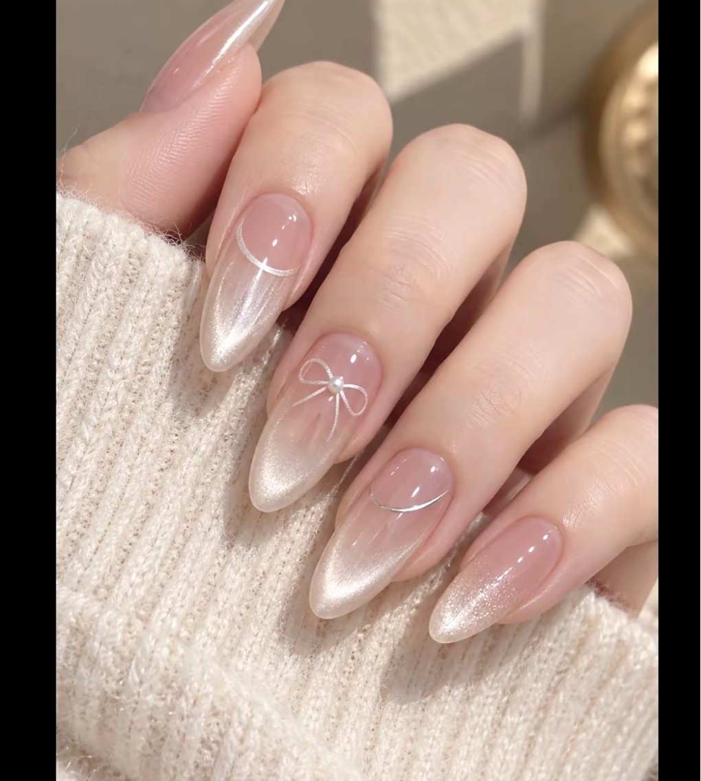 ネイル 長さ出し フレンチネイル グラデーション 韓国ネイル マグネットネイル ハンドネイル Lannie nailのネイルデザイン