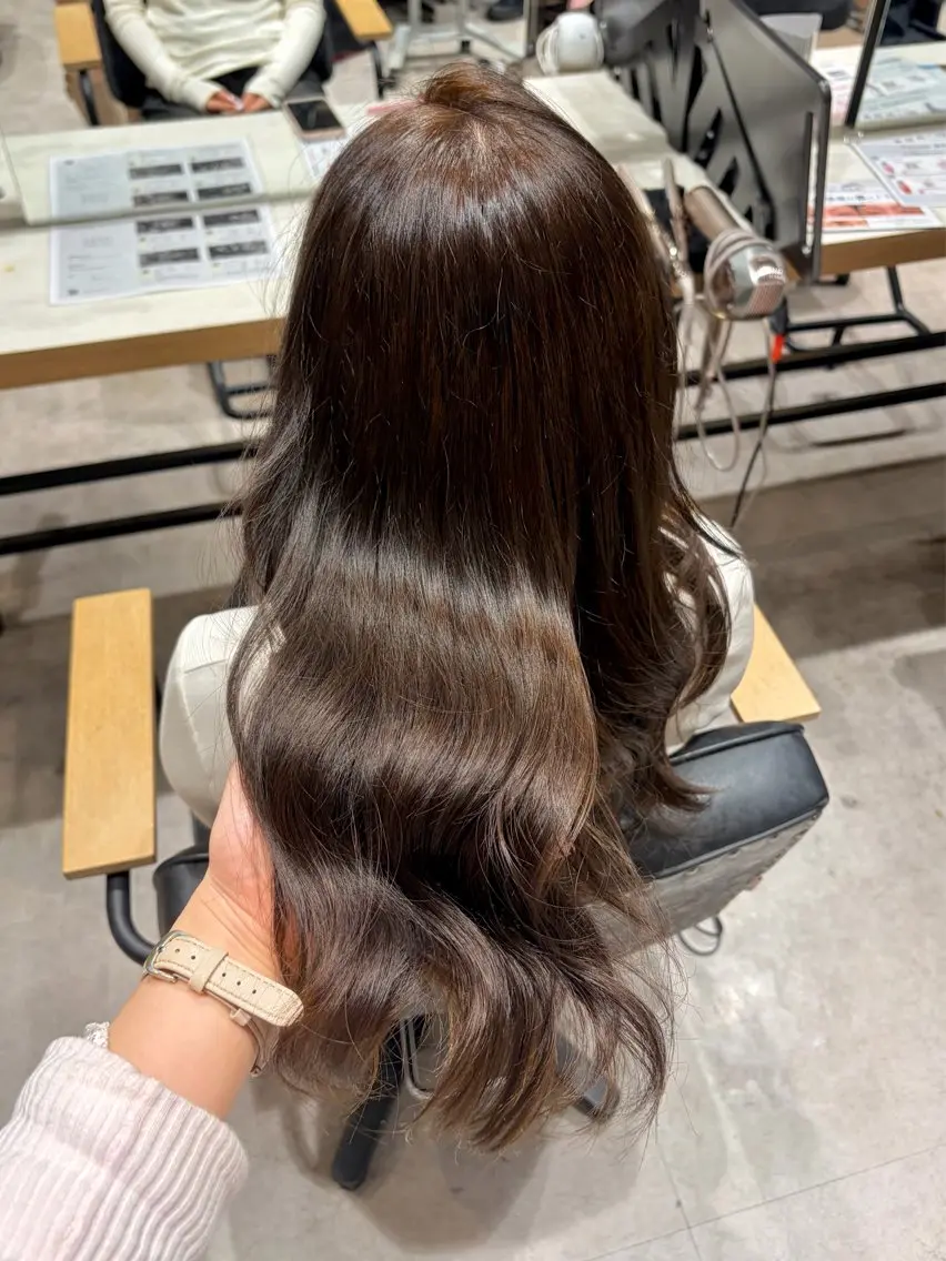 ロング カラー カット ヘアカラー 美髪縮毛 COCOROのヘアスタイル